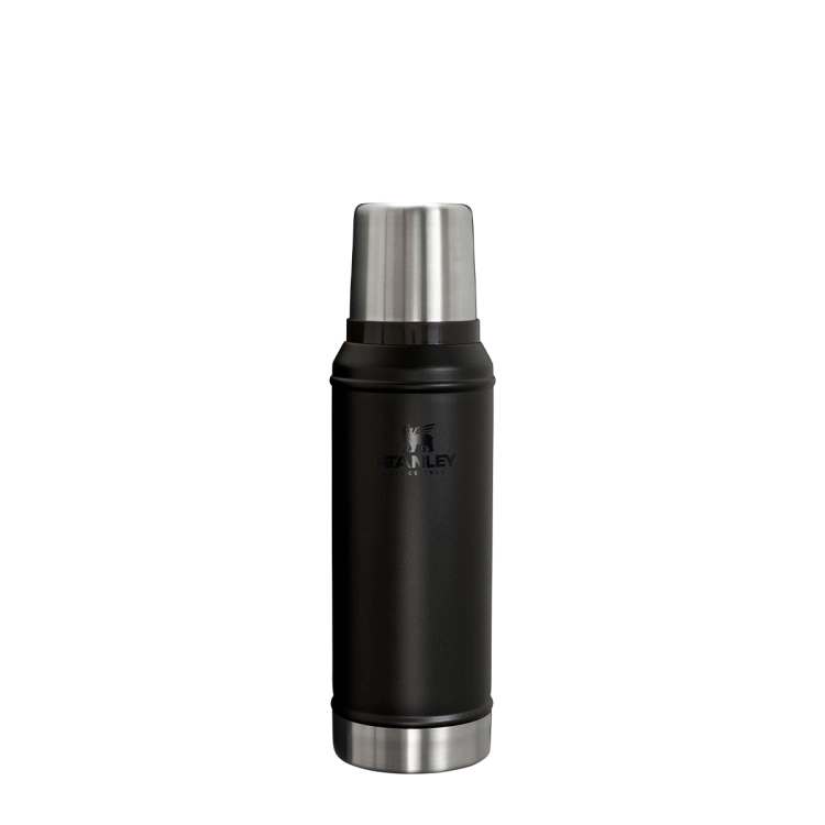 Termos na napoje LEGENDARY CLASSIC Black 2.0 0,95L / Stanley 1913