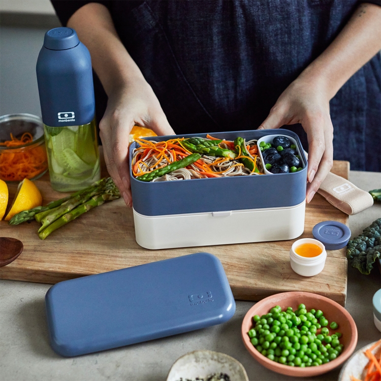Monbento Original bento lunchbox niebieski 1L Blue Natural