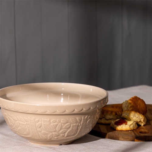 Tłoczone motywy sowy na misie Mason Cash In the Forest 26 cm – detal