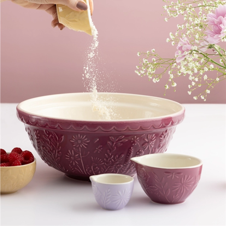 Miska ceramiczna do ciasta Mason Cash 2,7 l z wewnętrznym szkliwieniem, idealna na ciasto naleśnikowe, gofry, muffiny, biszkopt