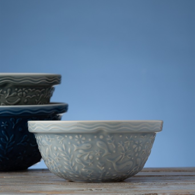 Mason Cash_Nautical Mixing Bowl_Turtle Blue_2002.154_3.jpg