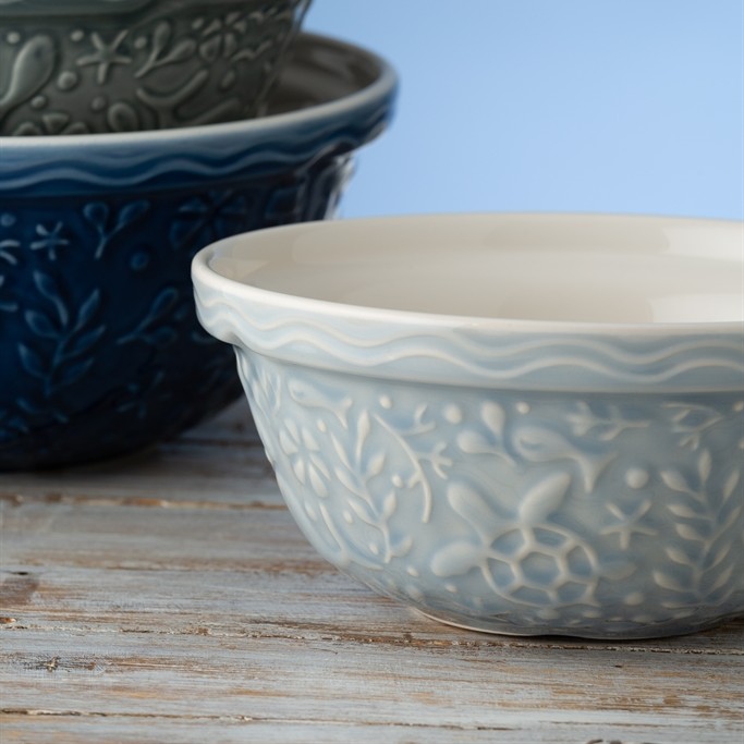 Mason Cash_Nautical Mixing Bowl_Turtle Blue_2002.154_4.jpg