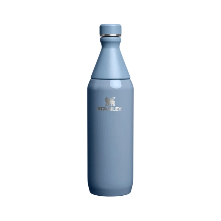 Stanley butelka termiczna All Day Slim 0.6L - Indigo Gloss. Kod producenta  100000111727, SKU 10-12068-075.